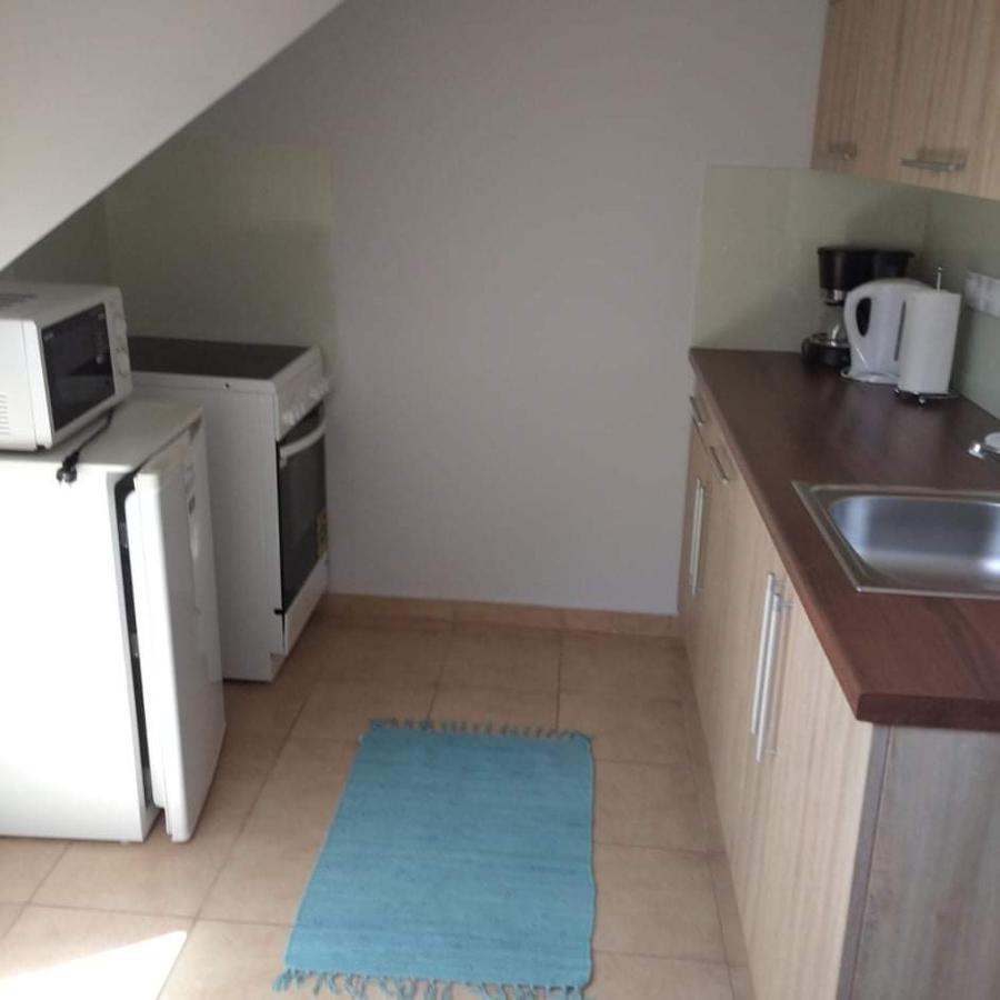 Tahiti Apartman Hajdúszoboszló Buitenkant foto